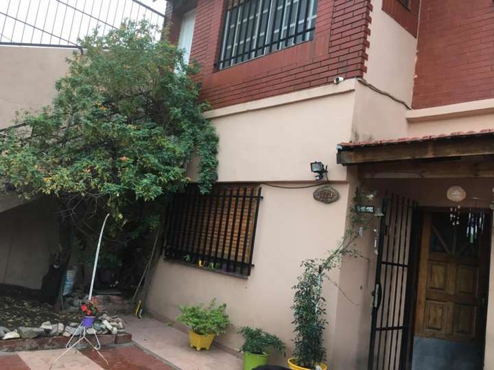 Casa en venta en Bermúdez, 1717, Villa Luzuriaga