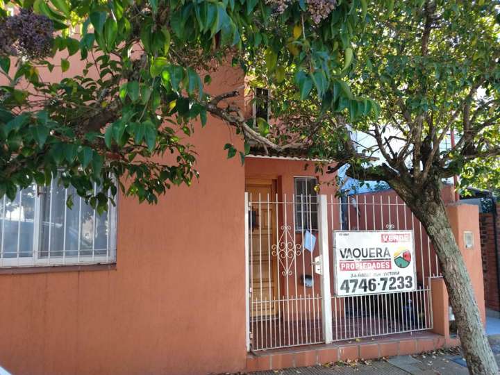 Edificio en venta en Miguel Cané, San Fernando