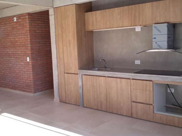 Edificio en venta en 102 - Paraná, 1977, Villa Ballester