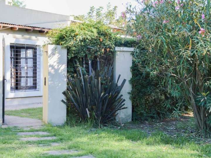 Casa en venta en María Amestoy, 1178, General Belgrano