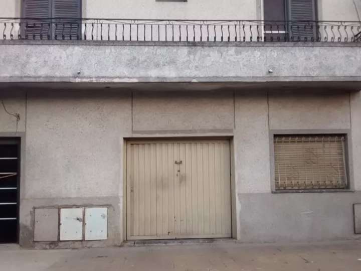 Edificio en venta en Hornos, 279, Lomas del Mirador