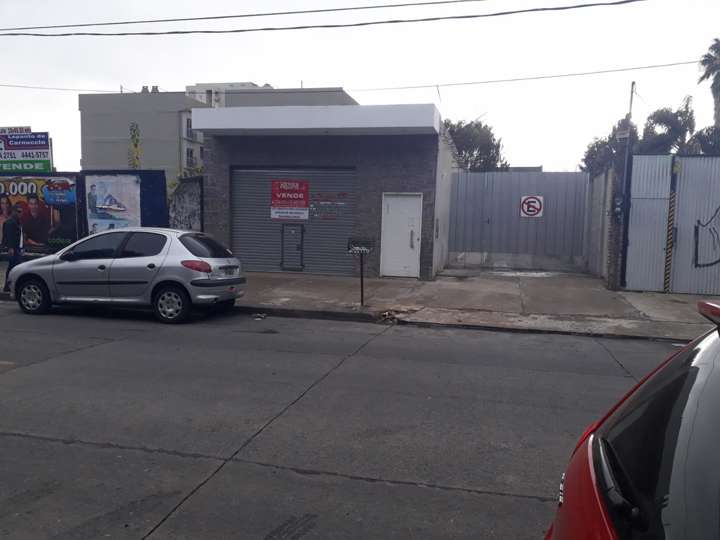 Comercial / Tienda en venta en Doctor Ignacio Arieta, 1202, Villa Luzuriaga