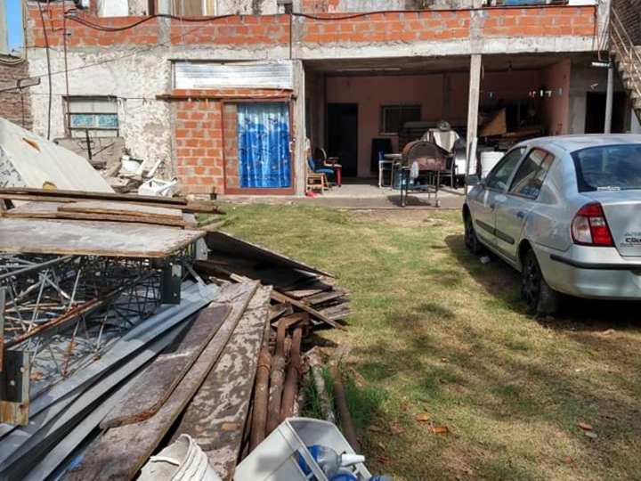 Casa en venta en 45 - Sarmiento, 8854, José León Suárez