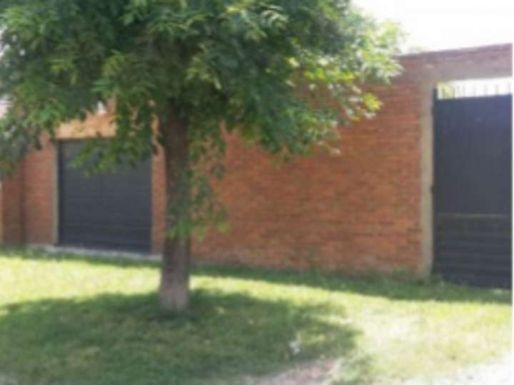 Casa en venta en Burzaco