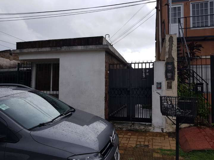 Edificio en venta en 166 - Santa Cruz, 2763, José León Suárez