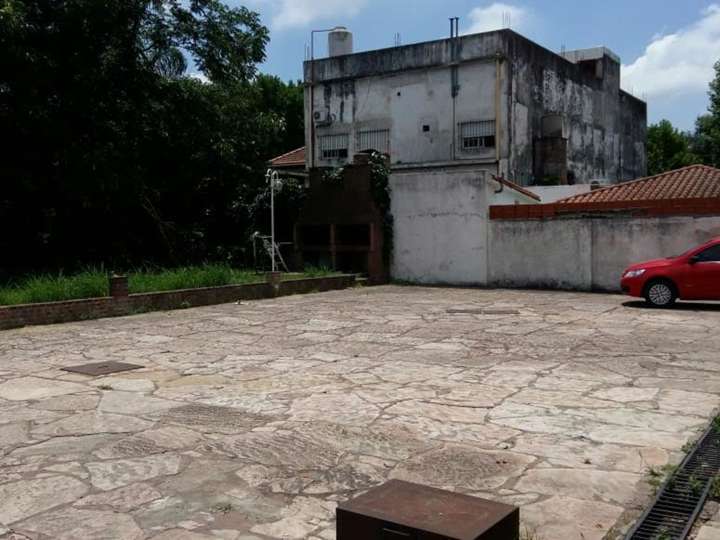 Departamento en venta en Avenida Enrique Santamarina, Buenos Aires