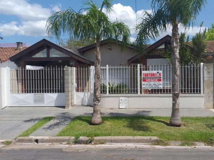 Casa en venta en Tel Aviv, Buenos Aires