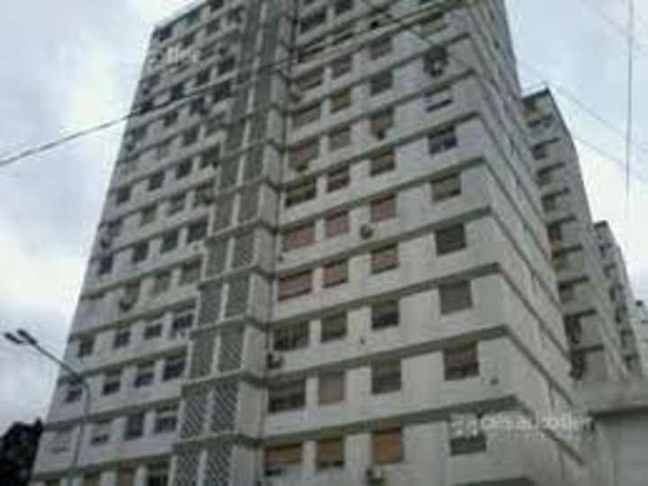 Departamento en venta en 14 de Julio, 20, Buenos Aires