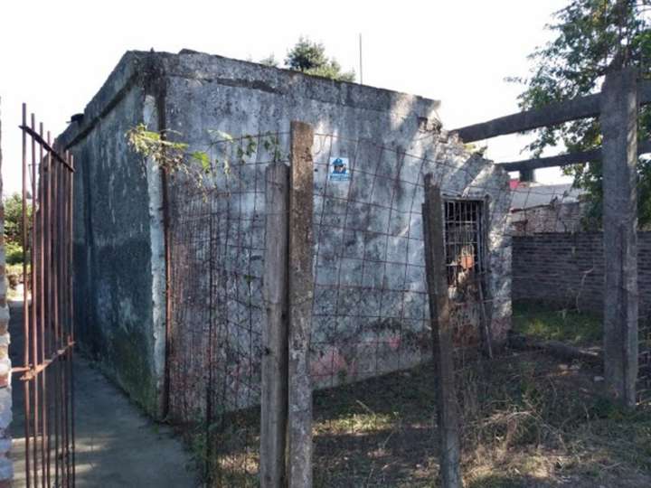 Terreno en venta en Castro Barros, Buenos Aires