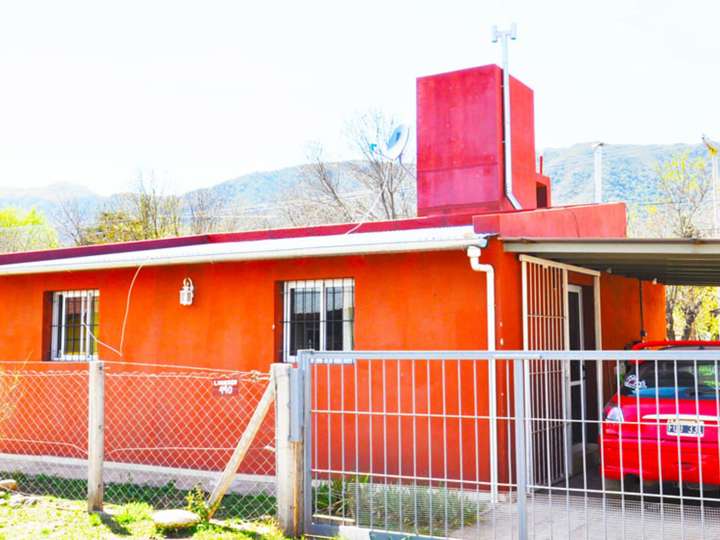 Casa en venta en Miguel Cobos, Provincia de Córdoba