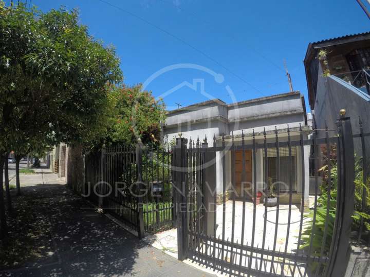 Casa en venta en 45 - Güiraldes, 1852, Villa Maipú