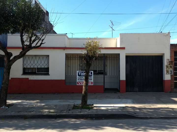 Edificio en venta en Guaraní, 701, El Palomar