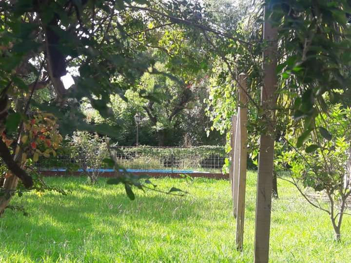 Terreno en venta en Avenida Alfonsina Storni, La Reja