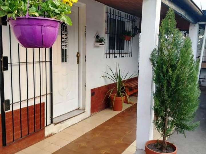 Edificio en venta en Tellier, Buenos Aires