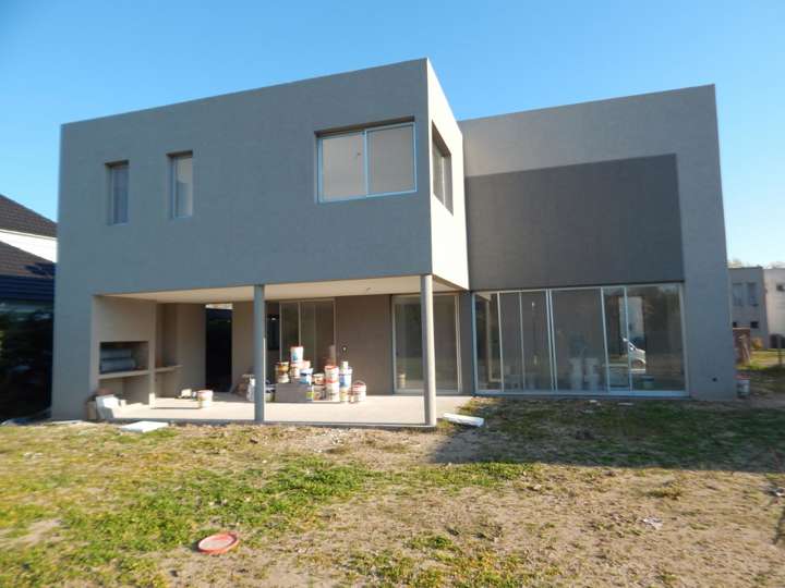 Casa en venta en San Isidro Labrador, Dique Luján