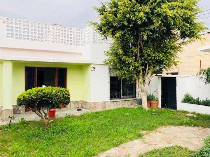 Casa en venta en 31 - Virrey Cisneros, 8401, José León Suárez