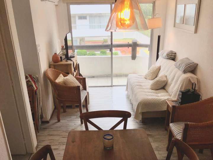 Apartamento en venta en Biarritz, Punta Del Este