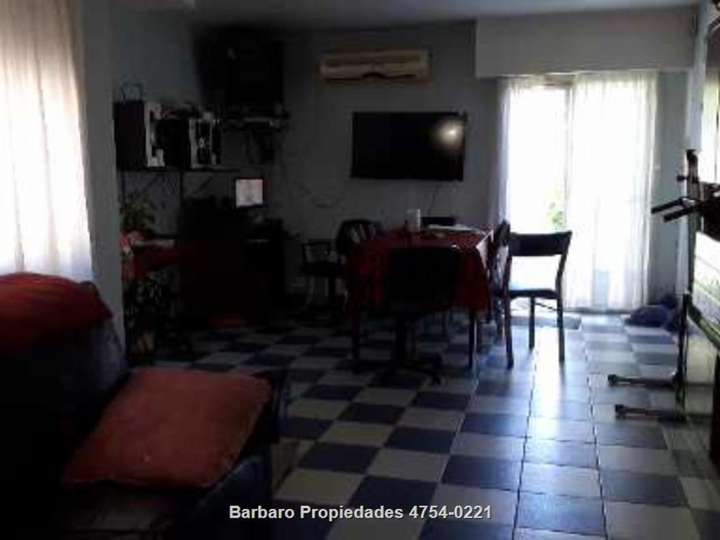 Casa en venta en Leandro N. Alem, 3801, Villa General Las Heras