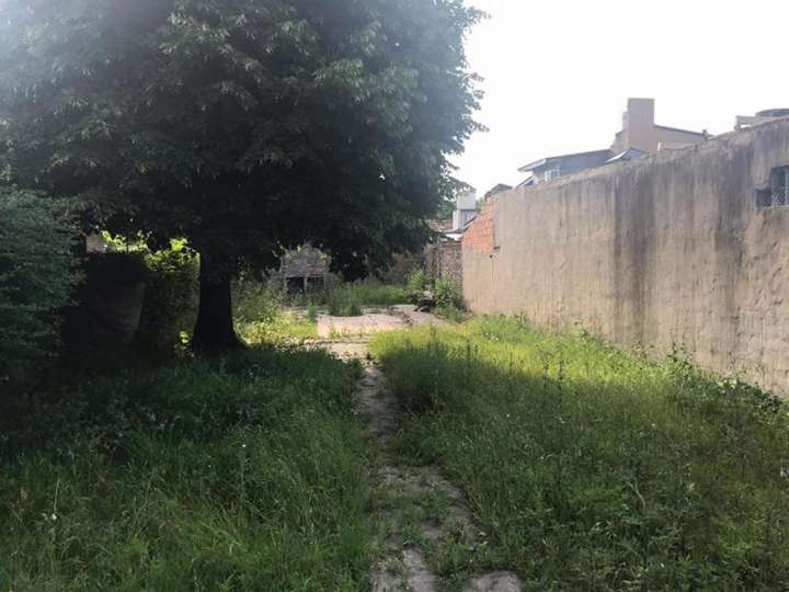 Terreno en venta en Calle 33, 569, Buenos Aires