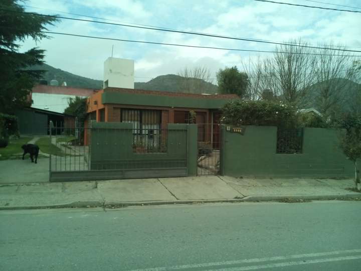 Casa en venta en Honduras, Villa Carlos Paz