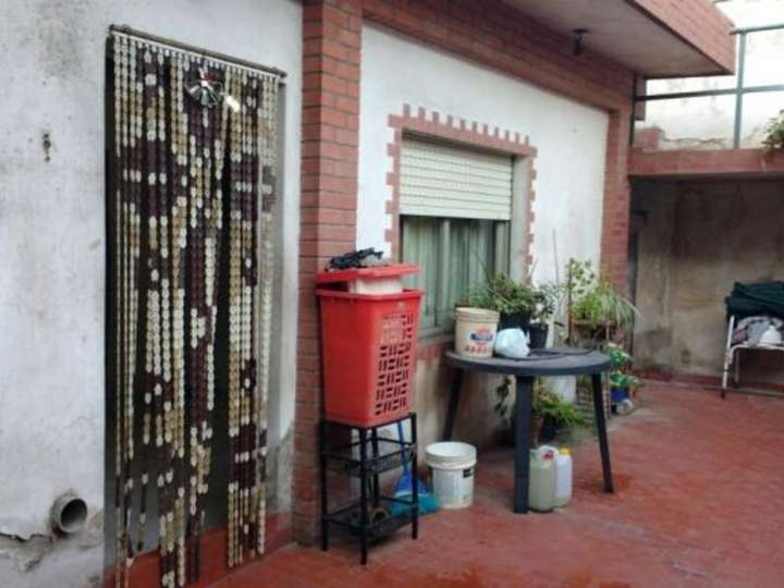 Edificio en venta en 123 - Bianchi, 1922, Buenos Aires