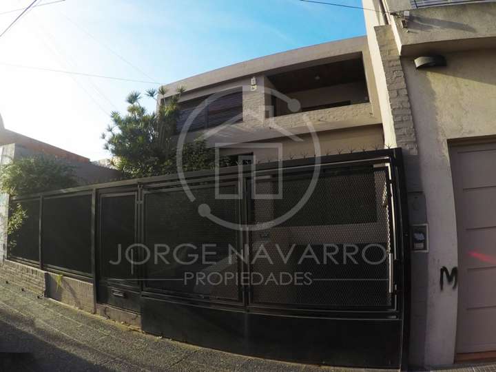 Casa en venta en 85 - Oscar Salguero, General San Martín