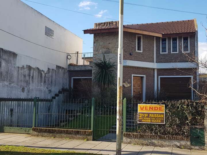 Casa en venta en Roque Sáenz Peña, Buenos Aires