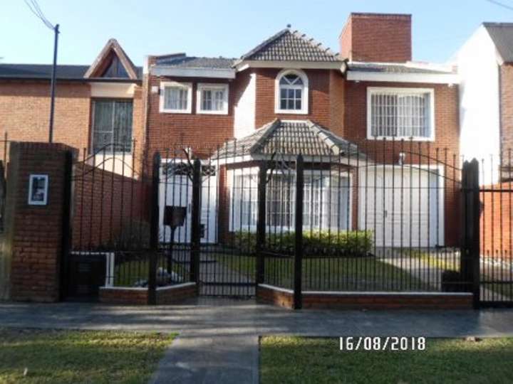 Casa en venta en Constitución, Belén de Escobar