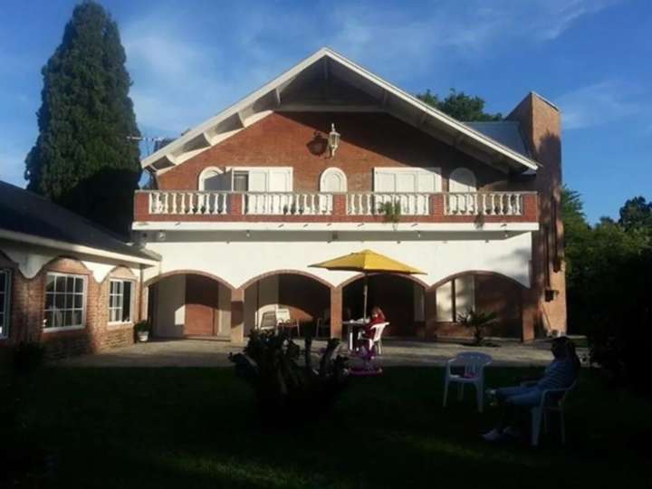 Casa adosada en venta en Valle de Río Negro, 105, Carlos Spegazzini