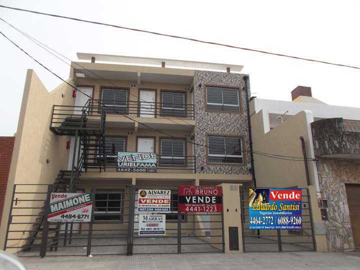 Departamento en venta en Juan del Campillo, 2871, Villa Luzuriaga