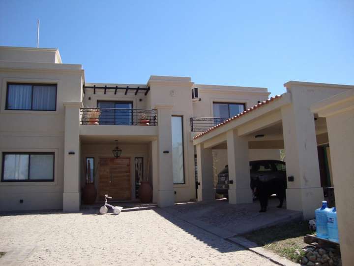 Casa en venta en Stephenson, Córdoba