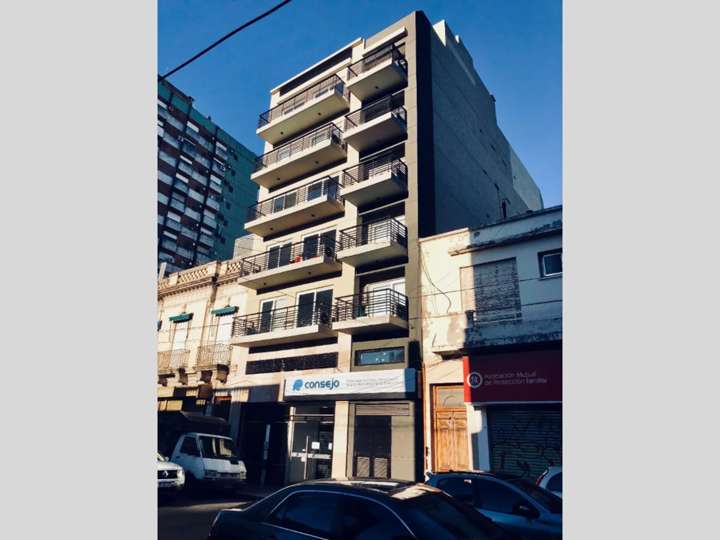 Departamento en venta en Teniente General Donato Álvarez, 43, Ciudad Autónoma de Buenos Aires
