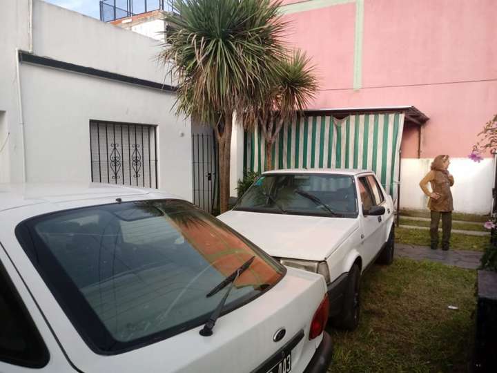 Casa en venta en Castañer, 410, Buenos Aires