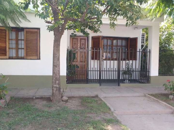 Casa en venta en El Jagüel, William C. Morris