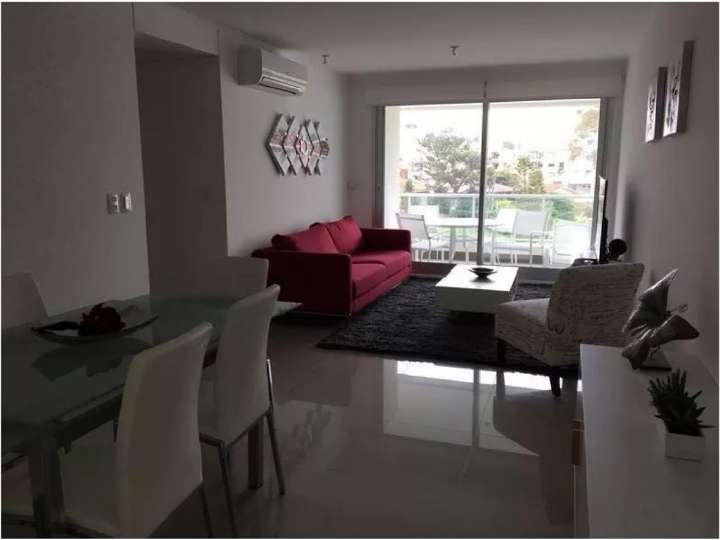 Apartamento en venta en Biarritz, Punta Del Este