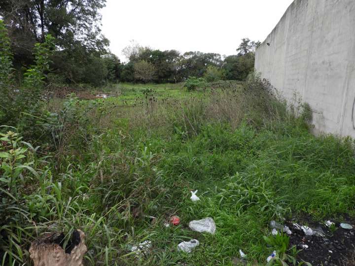 Terreno en venta en Martín H. Falco, Garín