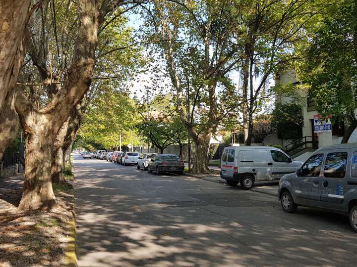 Terreno en venta en República de Italia, 799, Adrogué