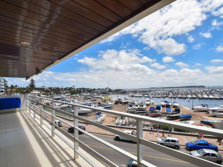 Apartamento en venta en Rambla General Artigas, Punta Del Este