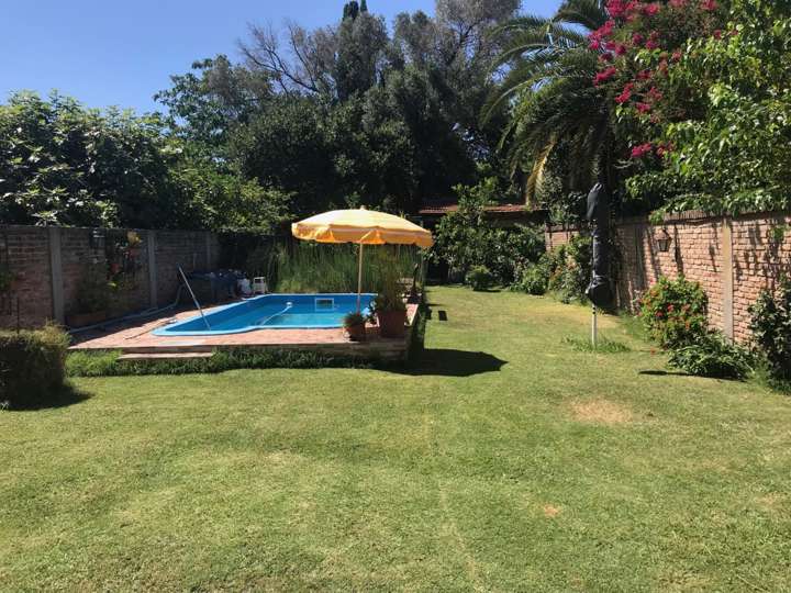 Casa en venta en Henri Dunant, 1871, Buenos Aires