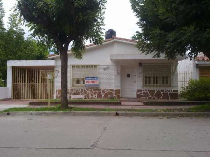 Casa en venta en Rubén Darío, 461, Cosquín