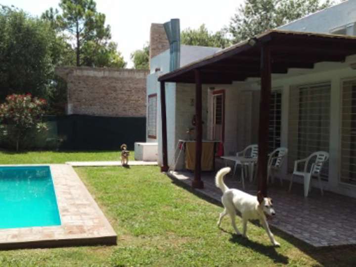 Casa en venta en Piriapolis, Santa Fe
