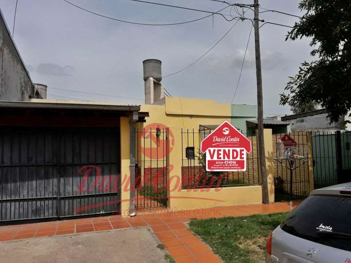 Casa en venta en Calle 33, Mercedes