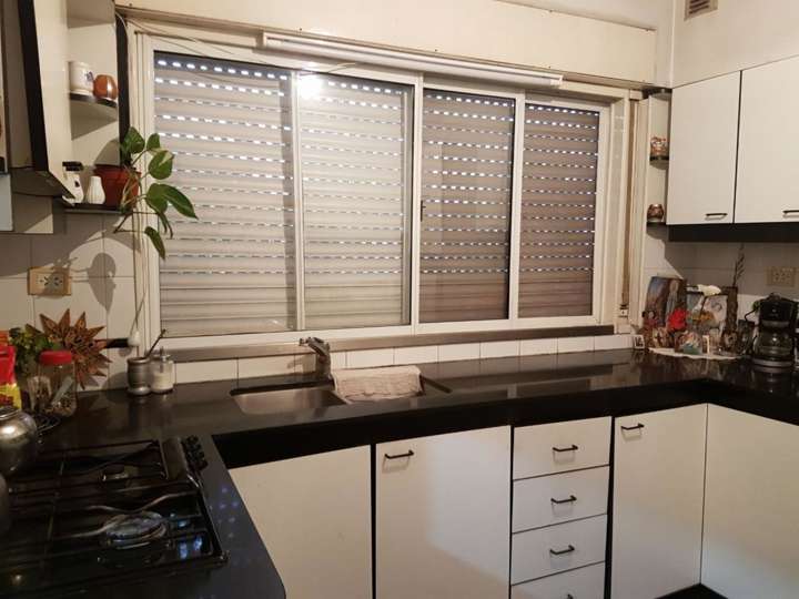 Casa en venta en La Plata, Bella Vista