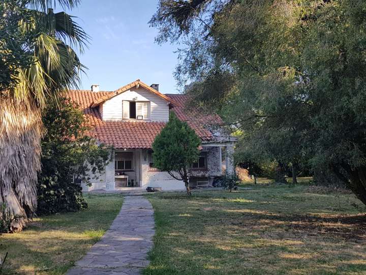 Terreno en venta en Hipólito Bouchard, 659, Adrogué