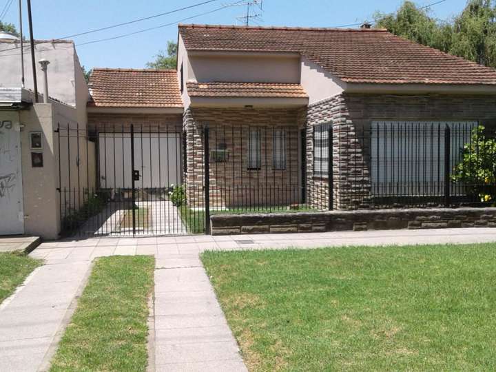 Casa en venta en Frías, 3549, José Mármol