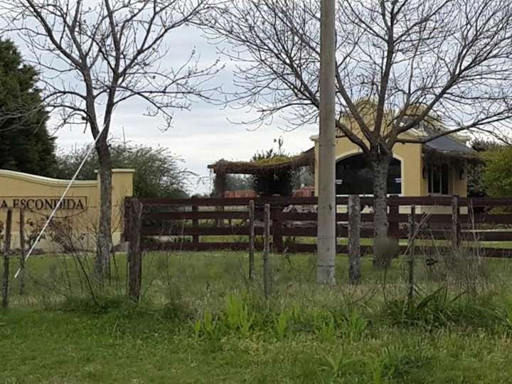 Terreno en venta en Avenida 1 de Mayo, Luján