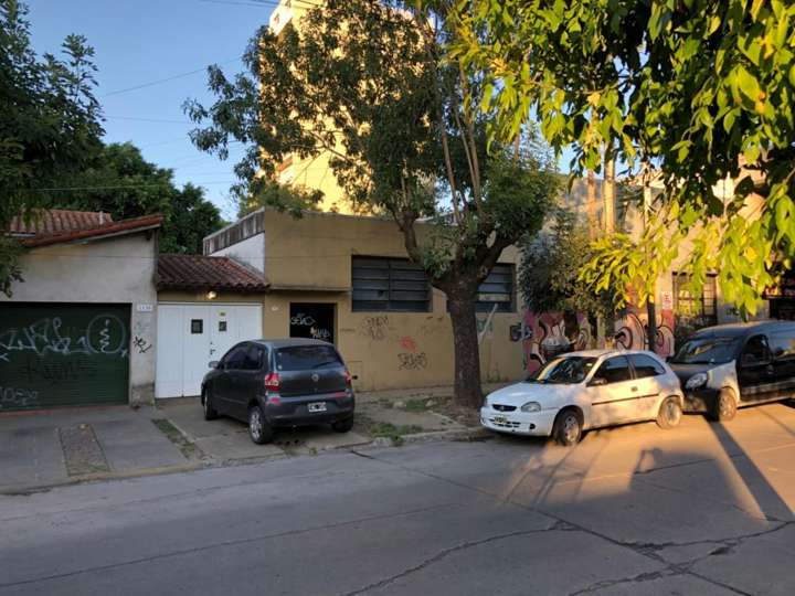 Casa en venta en 1116 Muñoz, 1116, Buenos Aires