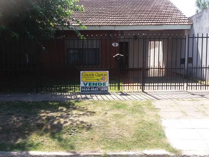 Casa en venta en Fragio, 1200, Buenos Aires