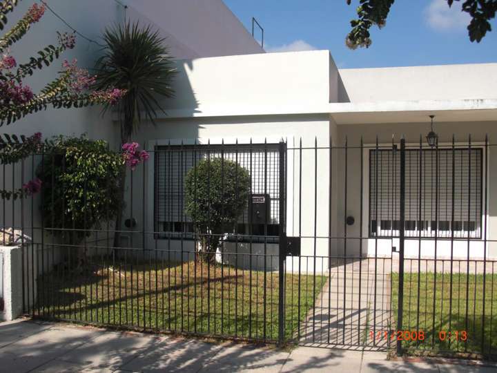 Casa en venta en Virrey Cisneros, 8402, Villa General Necochea