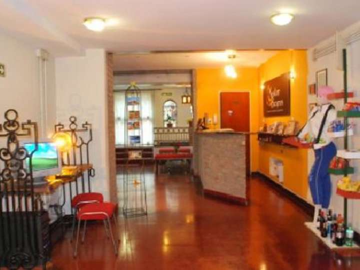 Comercial / Tienda en venta en Brasil, 402, Ciudad Autónoma de Buenos Aires